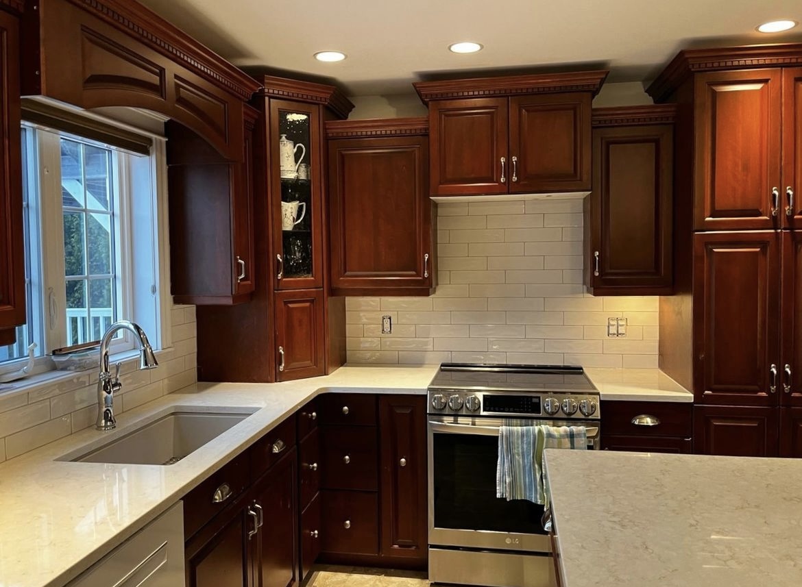 An example of a traditional style kitchen