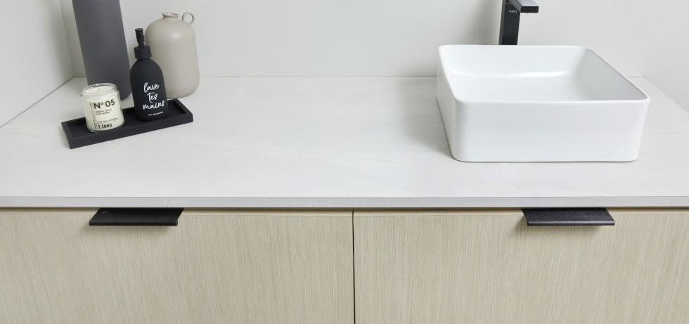 perla quartzite laminate colour sample